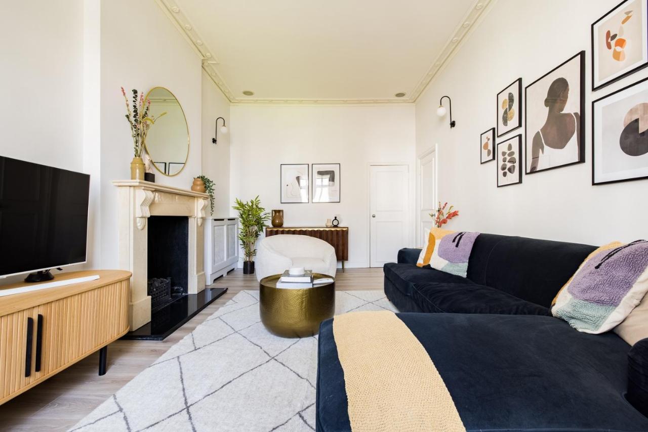 런던 The Sussex Garden Retreat - Elegant 2Bdr Flat 아파트 외부 사진