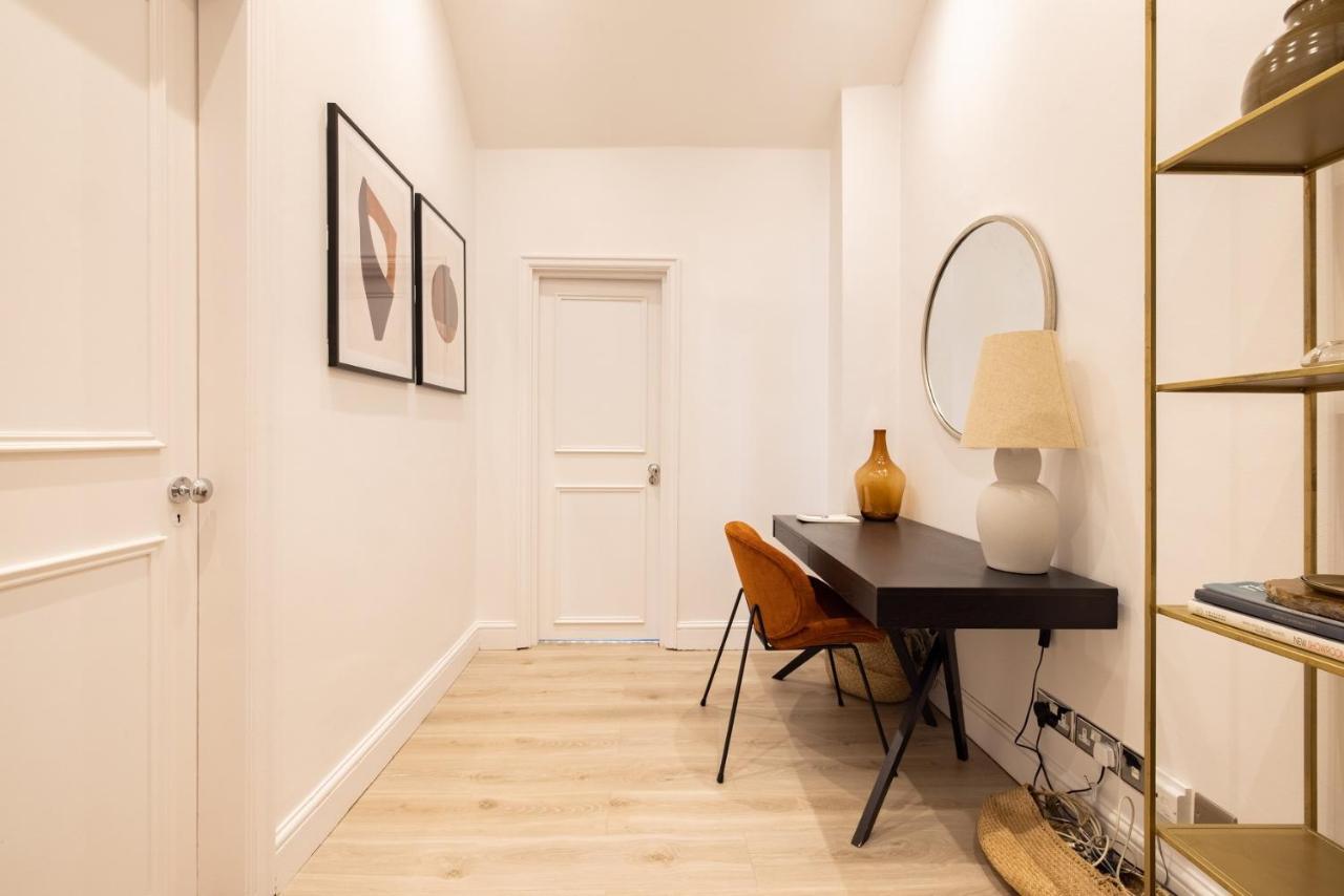 런던 The Sussex Garden Retreat - Elegant 2Bdr Flat 아파트 외부 사진