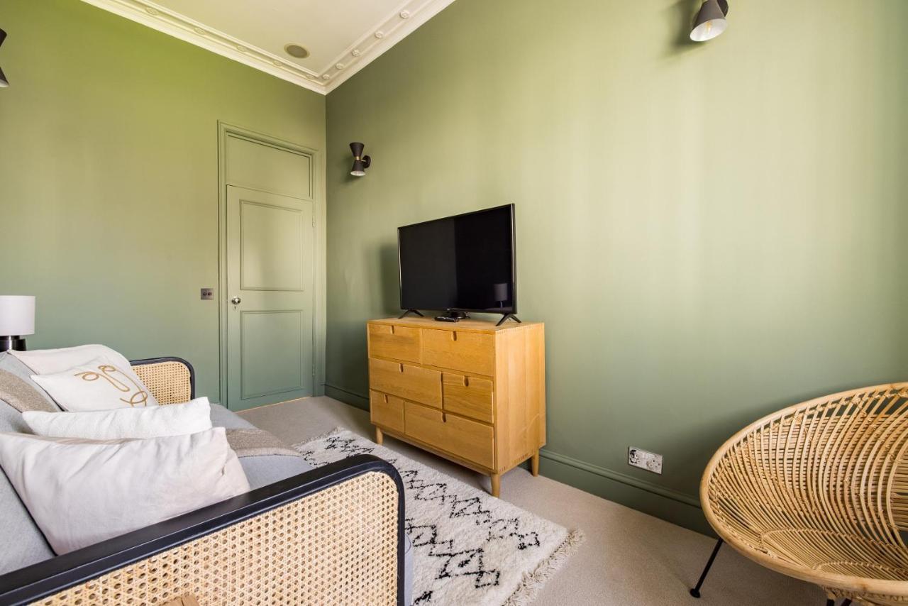 런던 The Sussex Garden Retreat - Elegant 2Bdr Flat 아파트 외부 사진